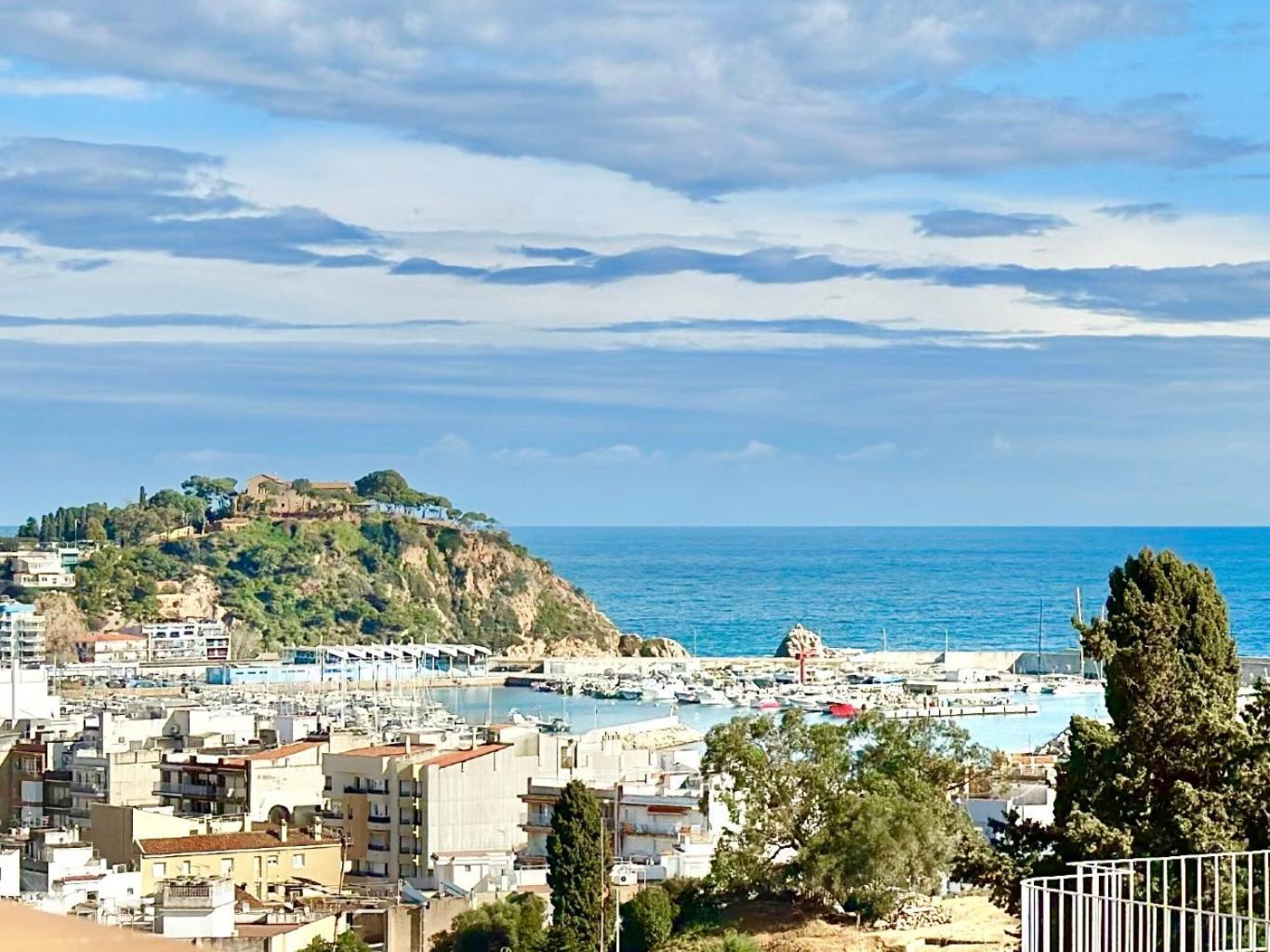 Apartamento Ático con Vistas al Mar a un Paso del Centro Blanes Exterior foto